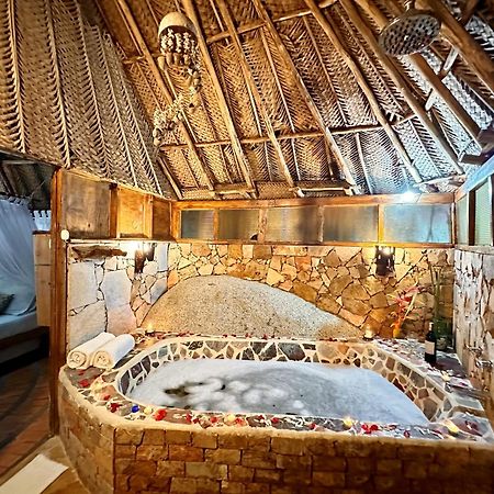 Eco Hostal Yuluka Ель-Зайно Екстер'єр фото