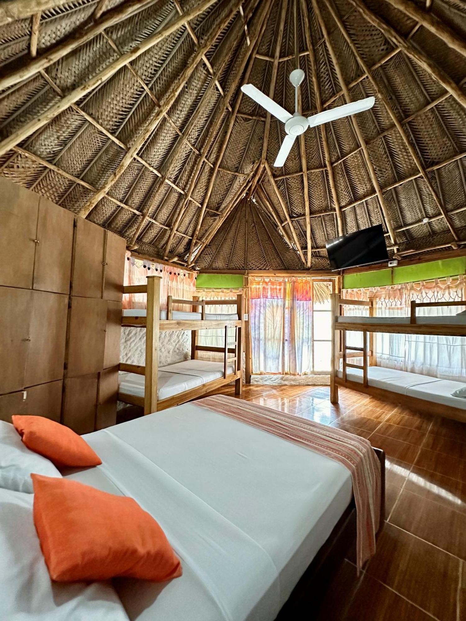 Eco Hostal Yuluka Ель-Зайно Екстер'єр фото