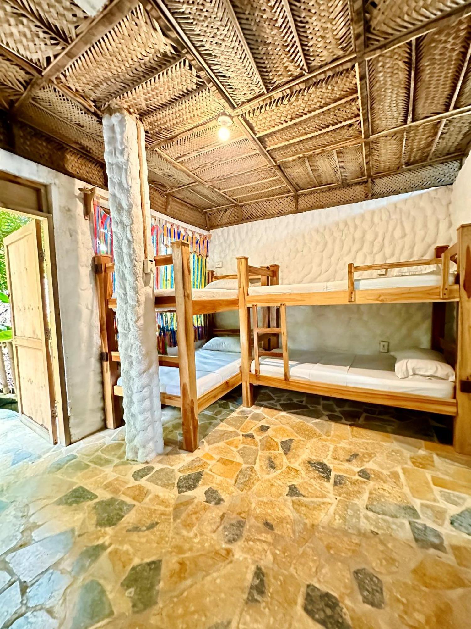 Eco Hostal Yuluka Ель-Зайно Екстер'єр фото